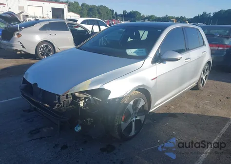 2015 Volkswagen Golf Gti 2.0T Se 4-Door z USA, uszkodzony, nr VIN 3VW4T7AU4FM009905